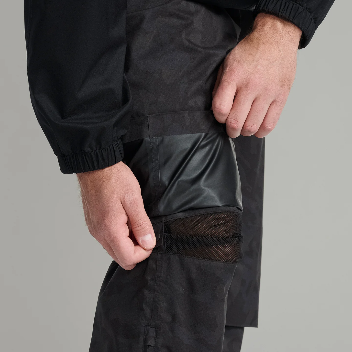 Men's Fairway Camo Rain Pants - Image 6