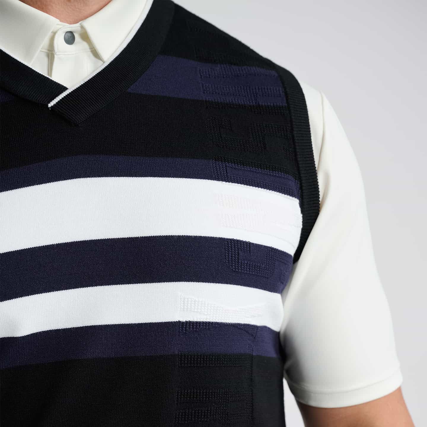 Men's V-Neck Color Block Knitted Vest - Image 6