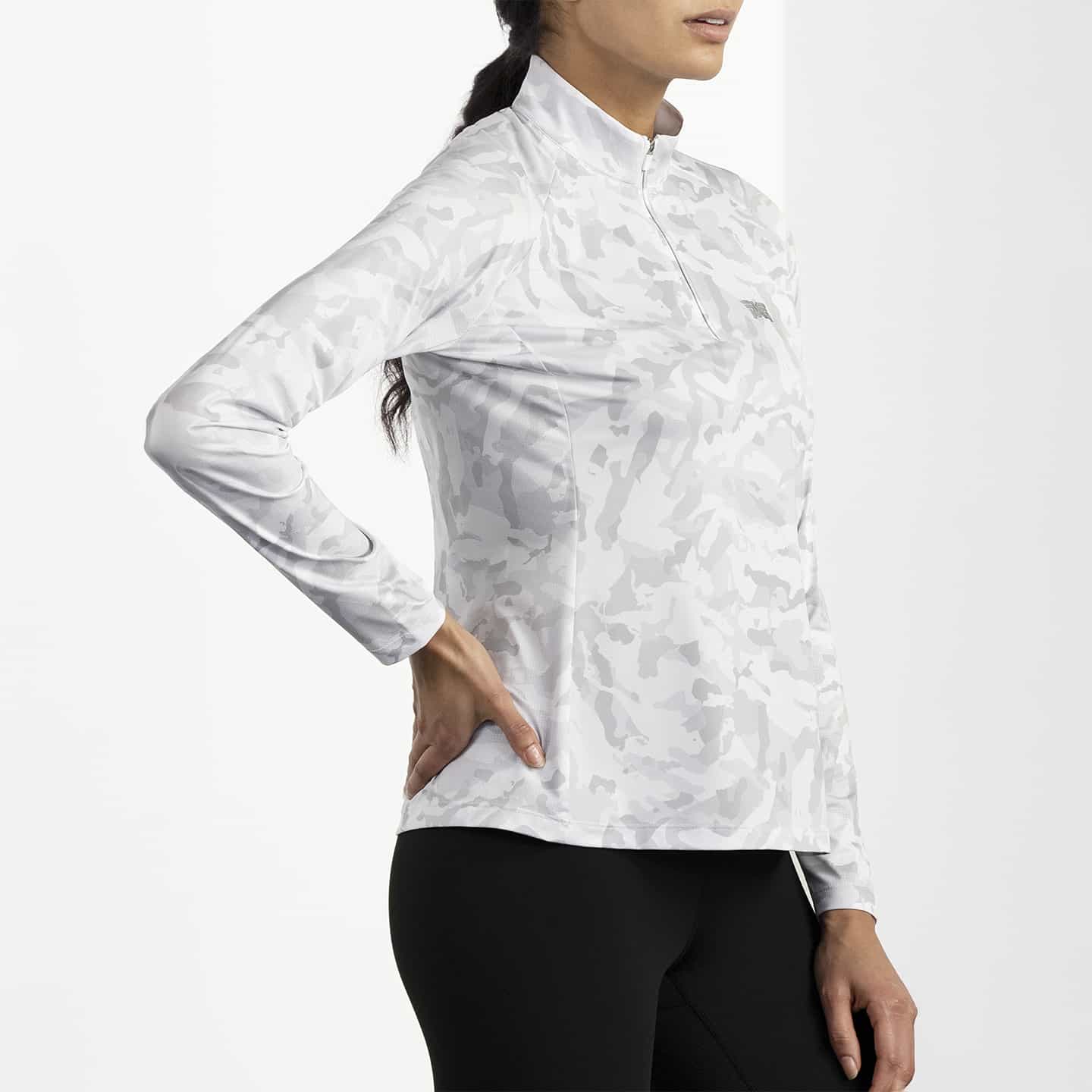 Women's Essential Fairway Camo 1/4 Zip Pullover - Image 3